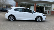 Toyota Corolla 1.8 VVT-i Hybrid Icon 5dr CVT Hybrid Hatchback